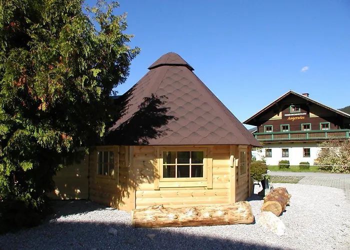 Alojamento de Acomodação e Pequeno-almoço Auhof Flachau